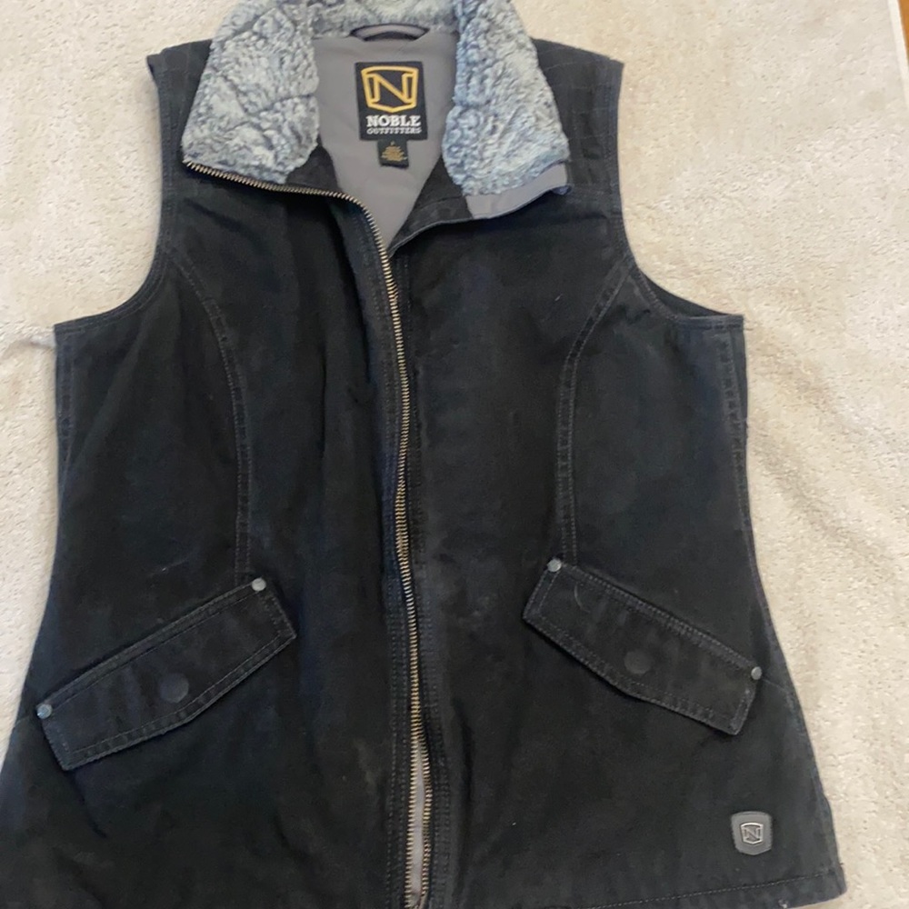Great canvas lined vest